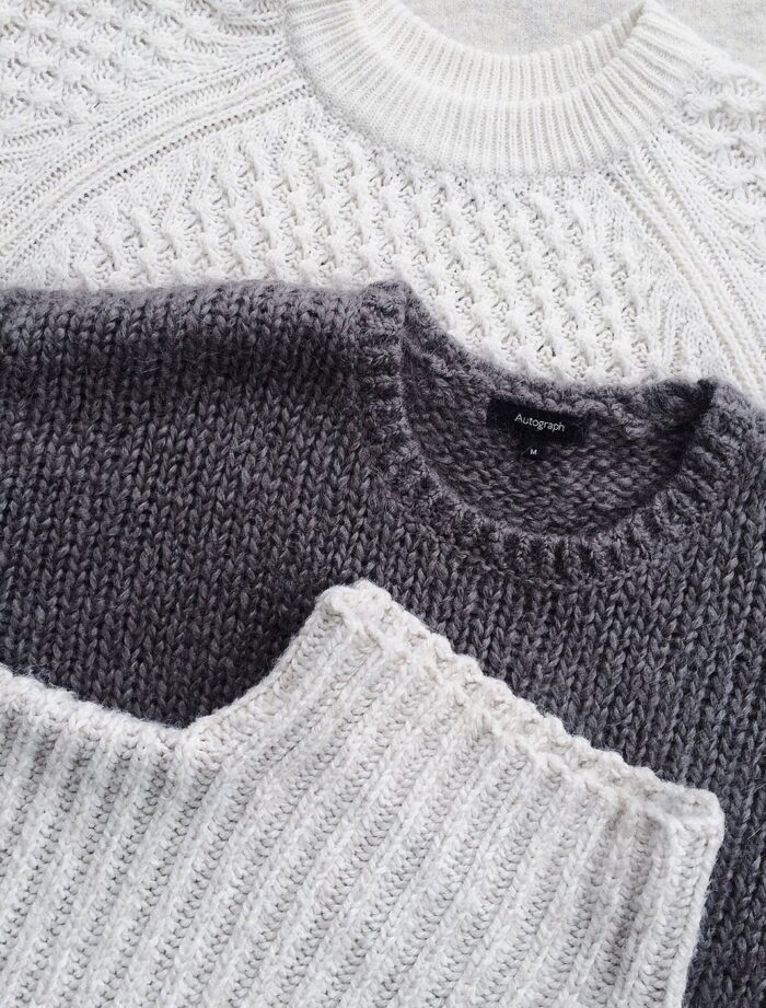 Super soft funnel sweater - Image 3