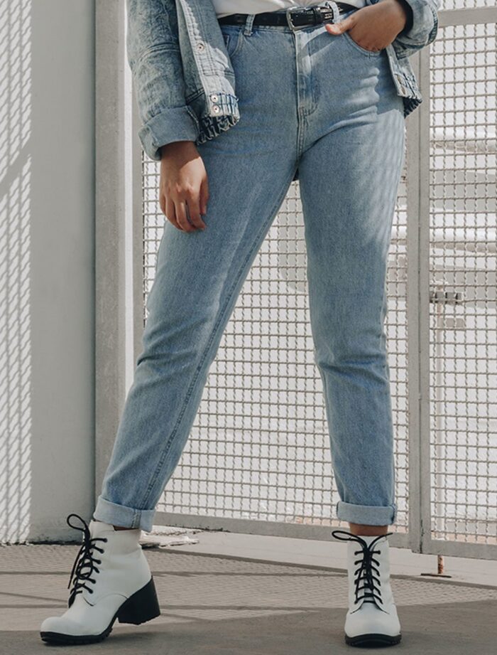 High waisted slim mom jeans - Image 2